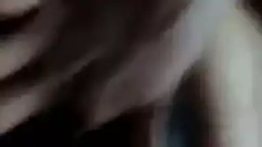 Tamil Slut Bhabhi Masturebating in Bathroom