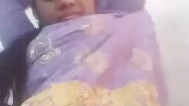 Indian girl naked show video call