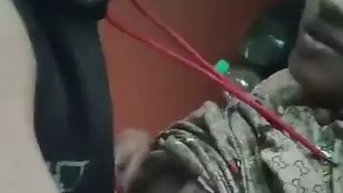 Desi lovers kissing and fucking xxx hot MMS