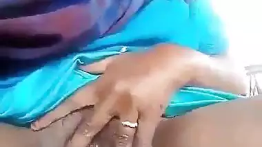 Dehati masturbation video of village slut