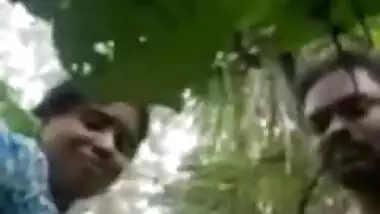 Desi village couple sex in jungle recorded