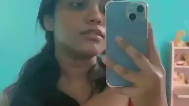 Indian nude selfie videos of big boobs GF viral xxx