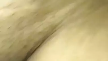 South Indian man shows lady’s pussy in nude mms