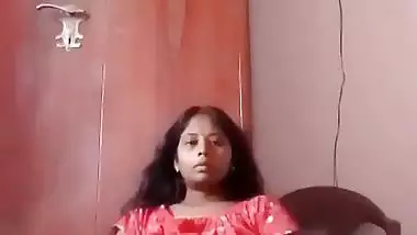 Horny lady puts a beer bottle in her pussy in Telugu porn