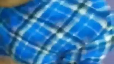 Horny college girl nude sucking bf cock mms