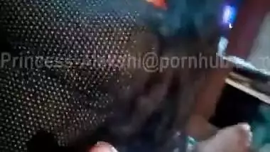 Indian aunty sucking cock-1