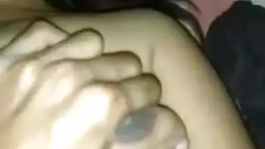 Maharashtrian girl enjoys her first GF BF sex at home