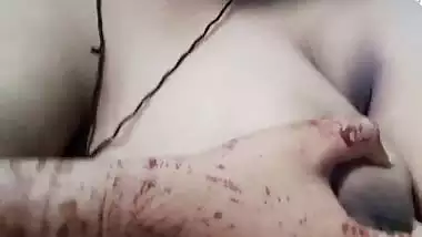 Chubby Bengali girl naked boob licking viral xxx