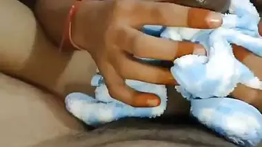 The horny babe takes her lover’s huge dick in her desi pussy