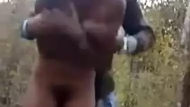 Desi GF Caught while having Fun in Jungle =Kingston=