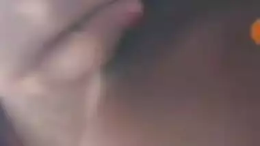 Beautiful Desi Wife Fingering Video Call