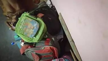 Padosiyo ki chudai spycam video