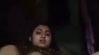 Kerala girl fucks her pussy with a bottle in mallu sex MMS