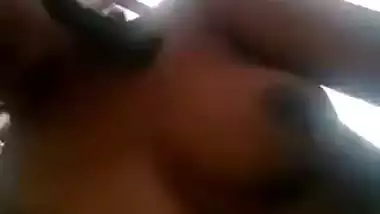 Anjusha Nude MMS selfie show