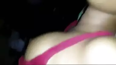 Delhi college girl invites boyfriend when alone and horny!