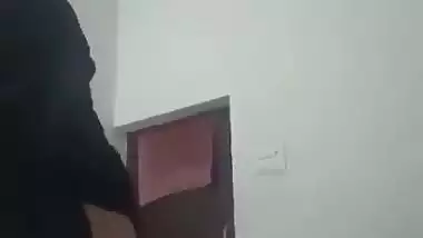 Muslim man fucks his stepdaughter in MMS porn