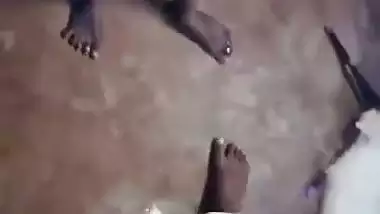 Bellary lady gives a Telugu blowjob to a Bihari laborer