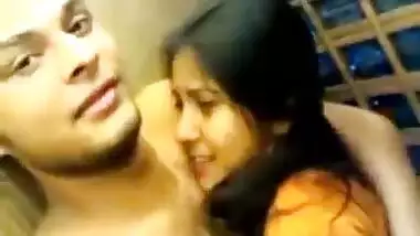 Amoral Indian cutie shows off XXX charms making man penetrate her