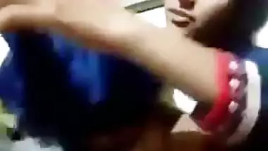 Pervert sucks cousin sister’s juicy boobs in desi mms