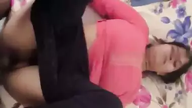 Unsatisfied Maharashtrian lady’s desi sex with her servant