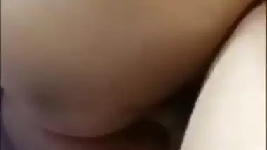 Young guy fucks village aunty in a desi sex video