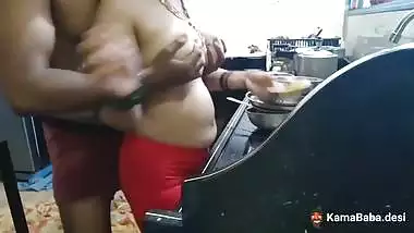 Macho Devar bangs his nude Bhabhi in the kitchen