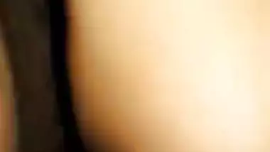 GF makes her lover’s dick hard and enjoys chuda chudi