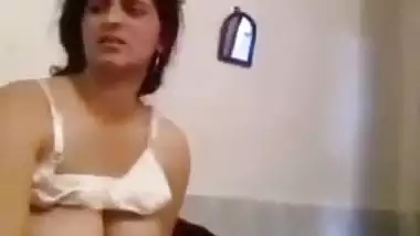 Pakistani aunty uncle Xvideo
