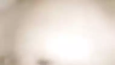 Man enjoys his chubby neighbor’s desi chudai