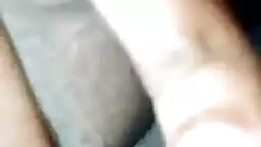 Fingers are perfect for the Indian housewife to give pussy pleasure